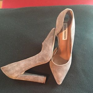 (SOLD) Steve Madden Grey Heels